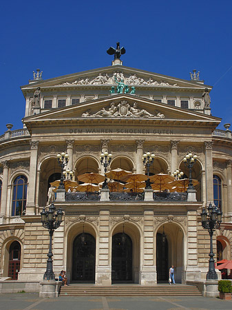 Alte Oper mit Opernplatz Fotos