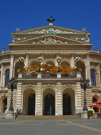 Foto Alte Oper mit Opernplatz