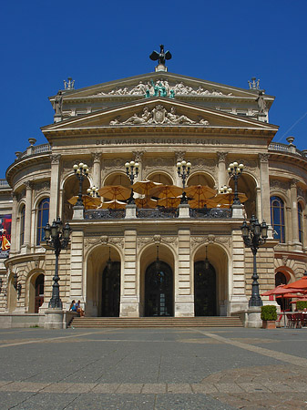 Alte Oper mit Opernplatz Fotos