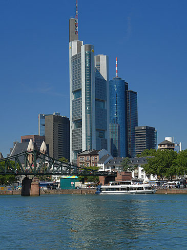 Foto Commerzbank mit Maintower - Frankfurt am Main