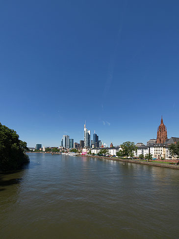 Blick über den Main Fotos