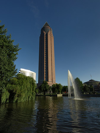 Fotos Messeturm mit Ludwig-Erhard-Anlage