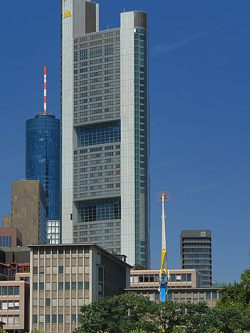 Foto Commerzbank mit Maintower - Frankfurt am Main