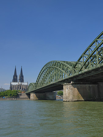 Foto Hohenzollernbrücke am Kölner Dom - Köln