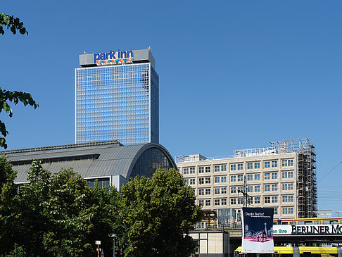 Bahnhof Alexanderplatz