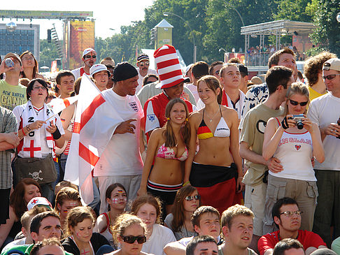 Englische Fans Fotos