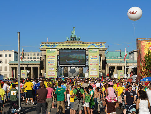 Foto Brandenburger Tor und Fernsehturm - Berlin