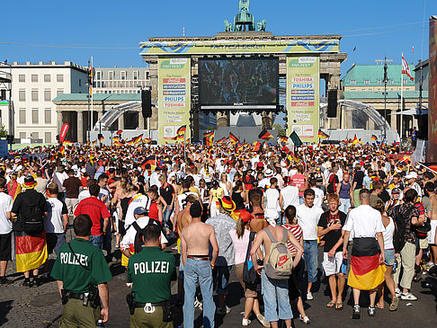 Leinwand und Fans Fotos