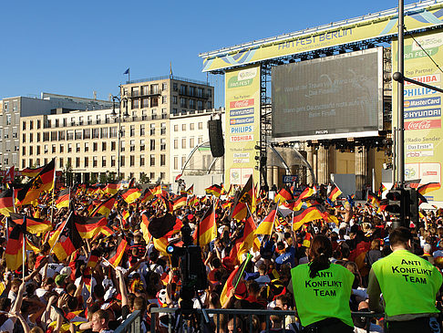 Fotos Anti Konflikt Team - Fanfest | Berlin