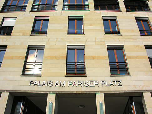 Palais am Pariser Platz