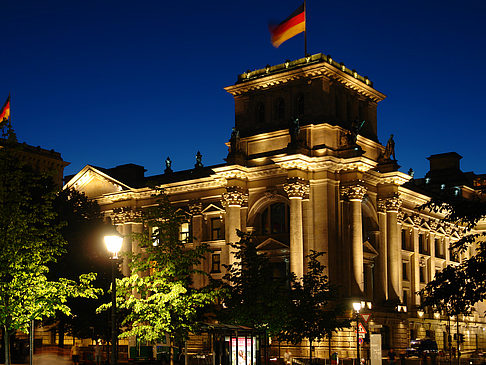 Fotos Reichstag bei Nacht