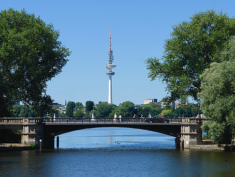 Fotos Schwanenwikbrücke und Heinrich-Hertz-Turm