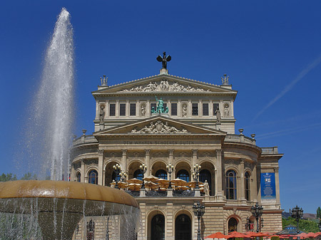 Fotos Alte Oper mit Brunnen | Frankfurt am Main