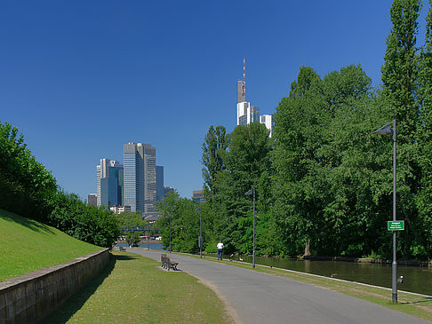 Fotos Commerzbank neben Eurotower | Frankfurt am Main