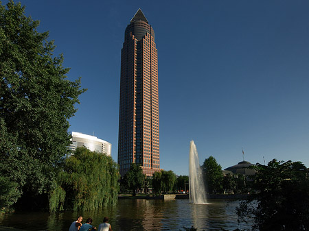 Fotos Messeturm mit Ludwig-Erhard-Anlage | Frankfurt am Main