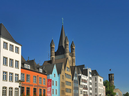 Groß St Martin hinter Fischmarkt Foto 