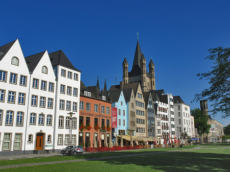 Groß St Martin hinter Fischmarkt Foto 