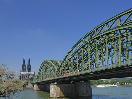 Fotos Hohenzollernbrücke am Kölner Dom | Köln