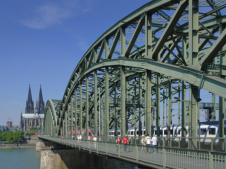 Fotos Hohenzollernbrücke beim Kölner Dom