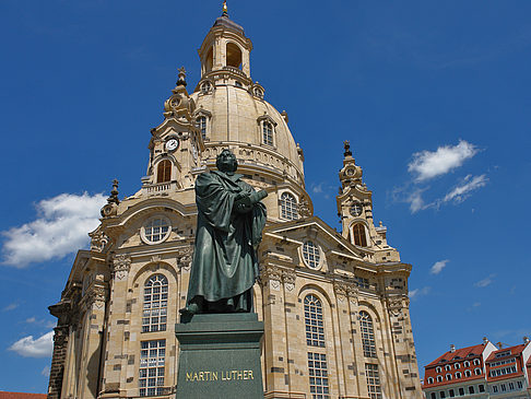 Frauenkirche und Lutherdenkmal